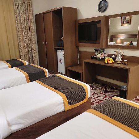 Qasr Al Ansar Golden Tulip Hotel Médine Extérieur photo