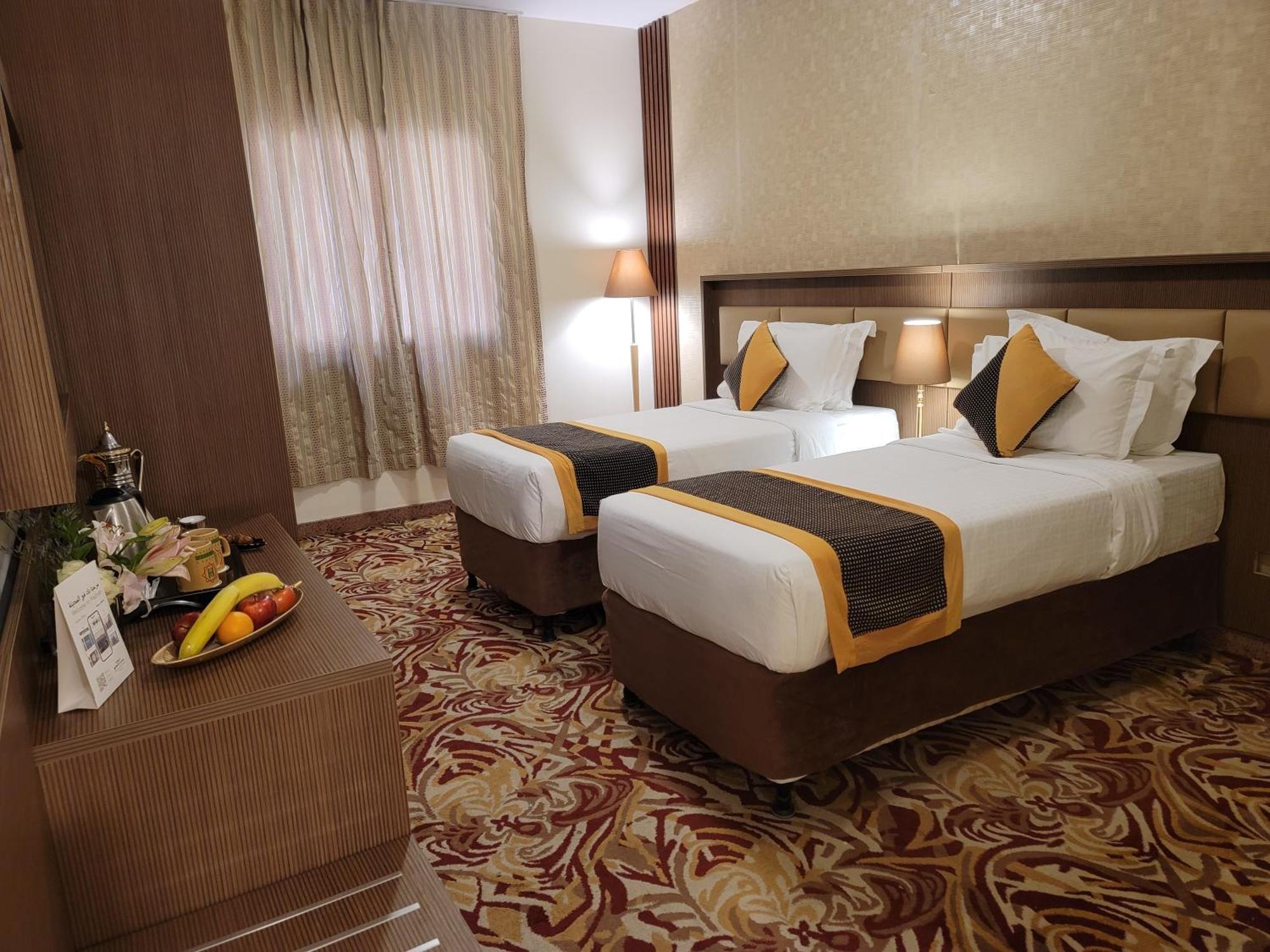 Qasr Al Ansar Golden Tulip Hotel Médine Extérieur photo