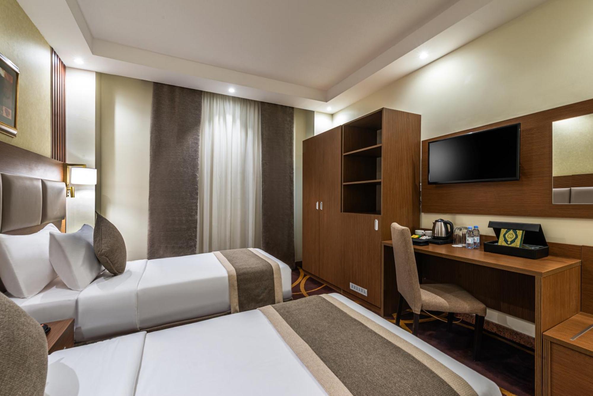 Qasr Al Ansar Golden Tulip Hotel Médine Extérieur photo